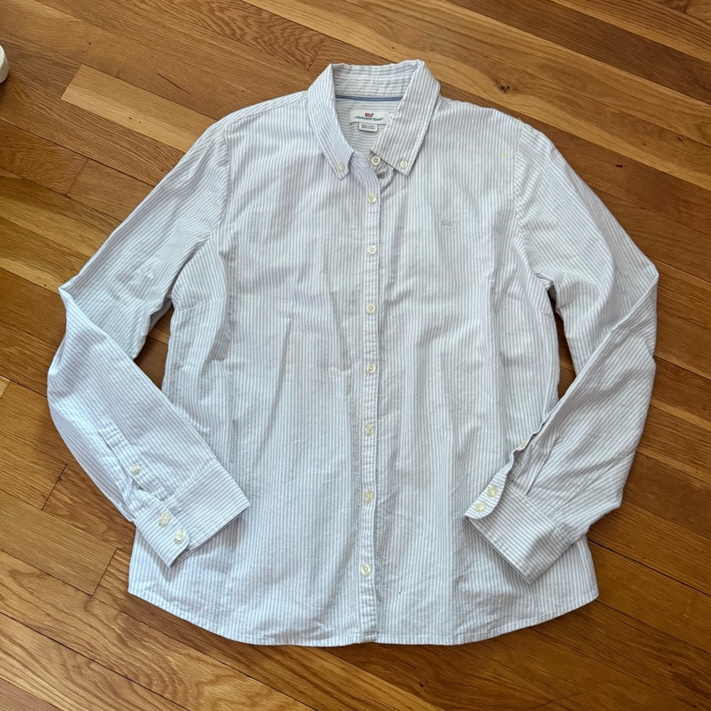 Vineyard Vines Women’s 12 Grey/White Stripe Button-Down Shirt w/whale logo